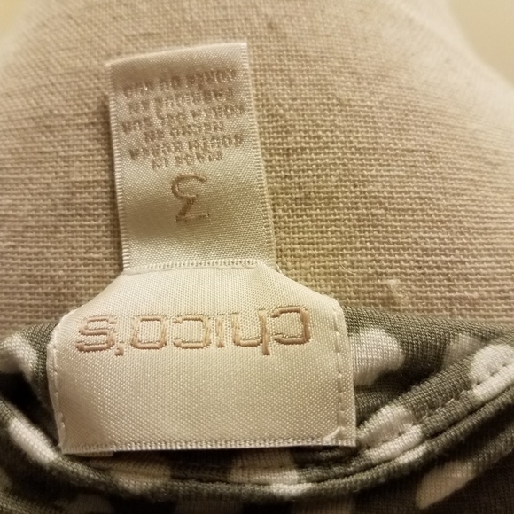 Chico's polka dot top in fatigue green & white - Picture 5 of 7